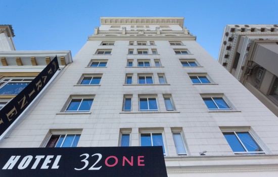 Hotel 32One - Hotel Facade - Hotel 32One